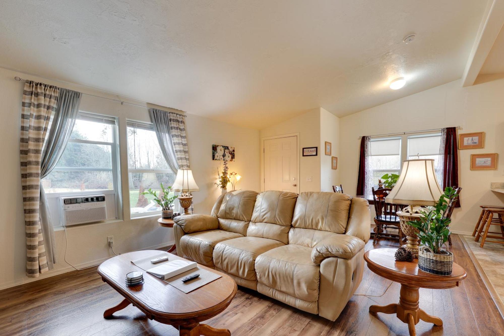 Port Angeles Vacation Rental Near Beaches エクステリア 写真